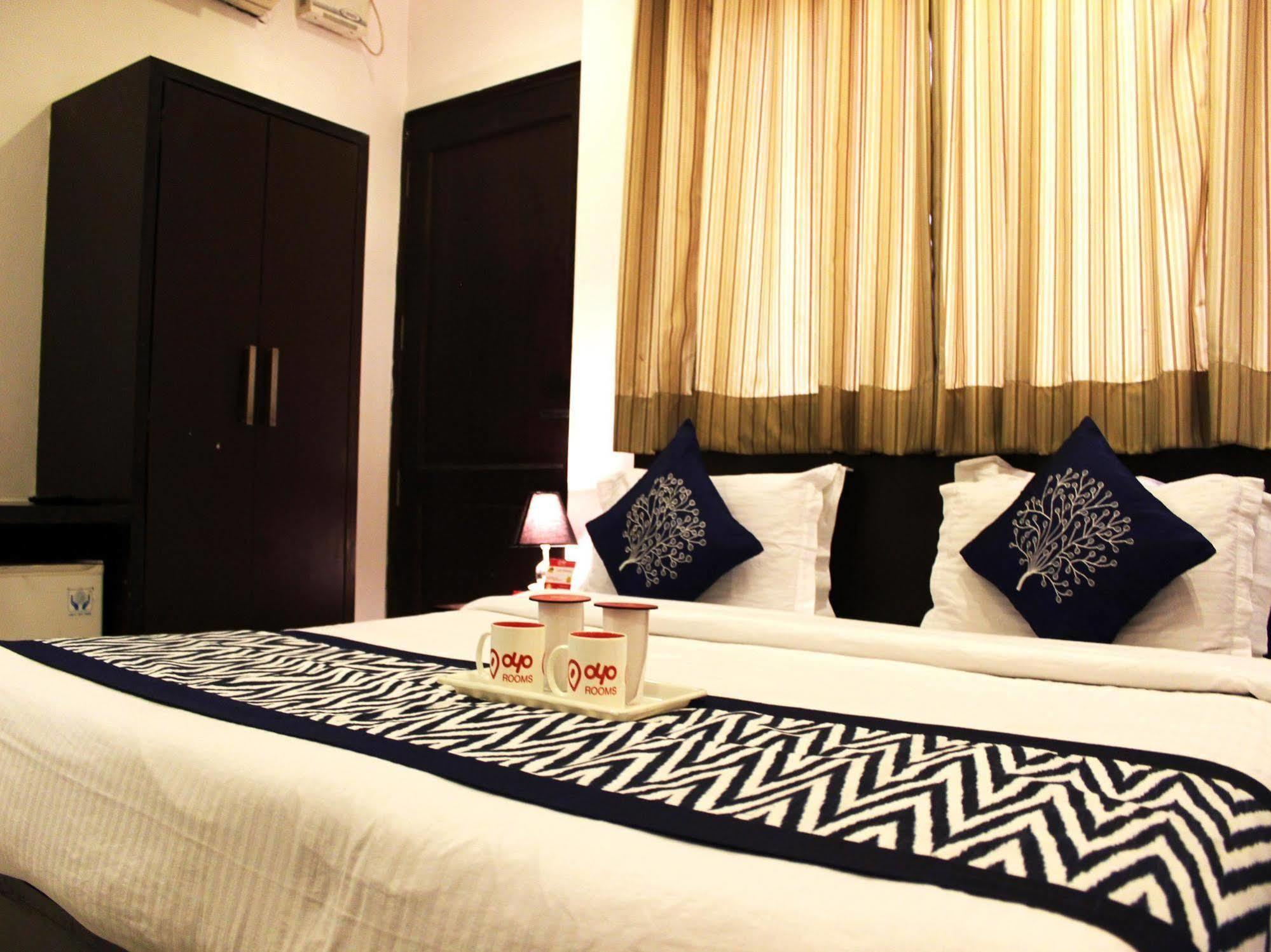 Hotel Siam International Delhi  Extérieur photo
