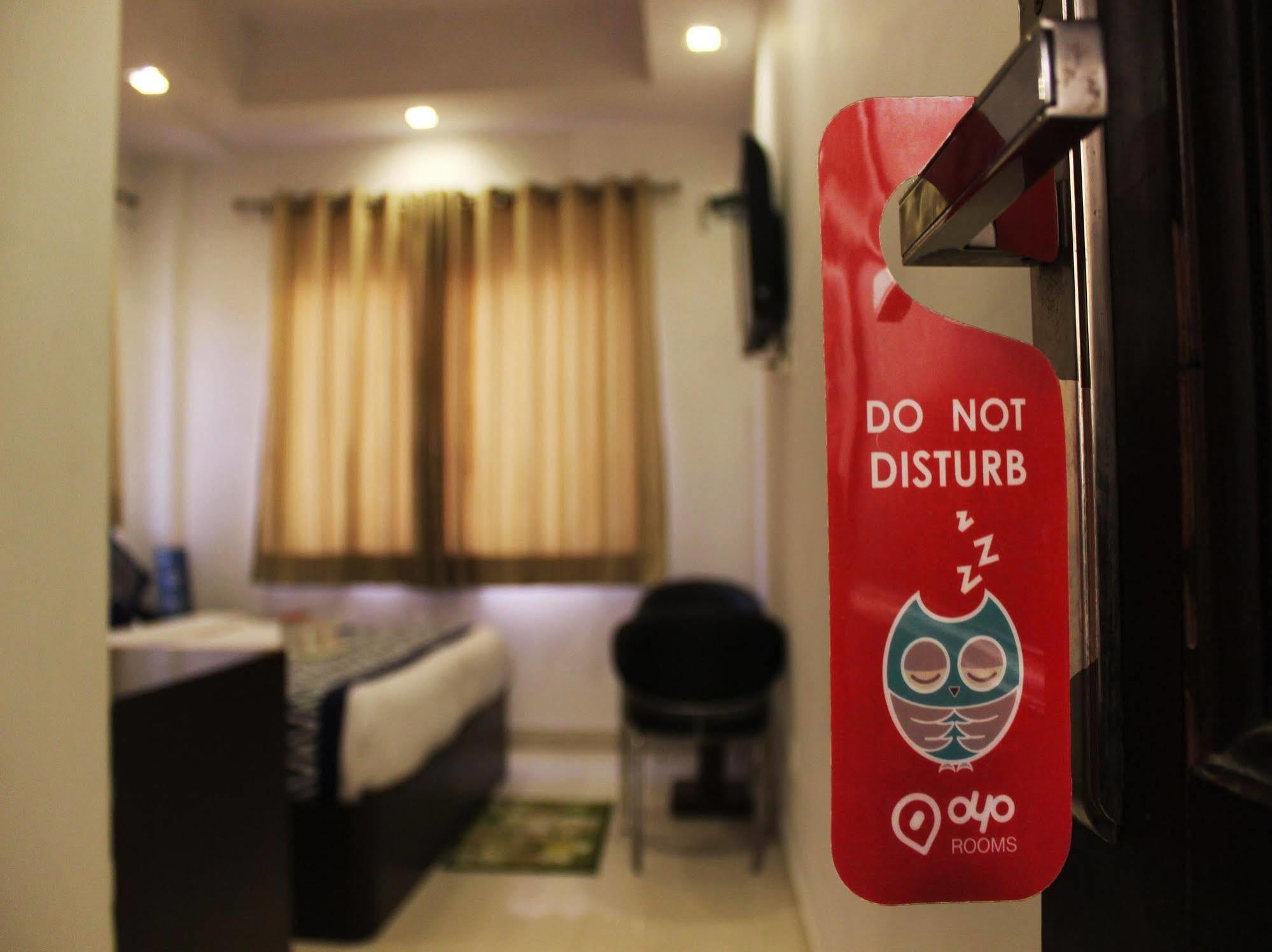 Hotel Siam International Delhi  Extérieur photo